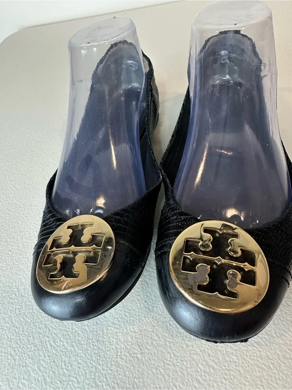 Tory Burch Black Leather Embossed Gold Tone Emblem Minnie Ballet Flats Size 6.5